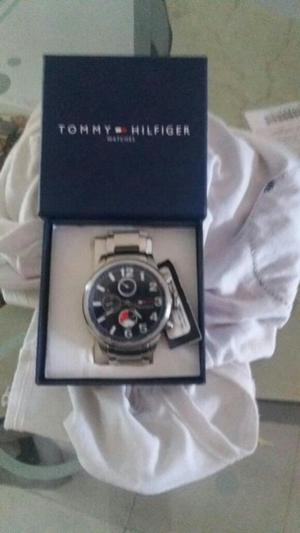 Reloj Tommy Original