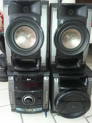 Vendo Equipo de Sonido Marca Lg