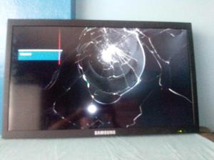 Monitor profesional SAMSUNG LE 32 C o LH32L pantalla rota