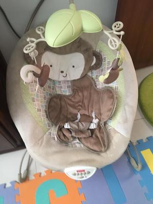 Vendo Silla Vabradora 1 Mes de Uso Nueva