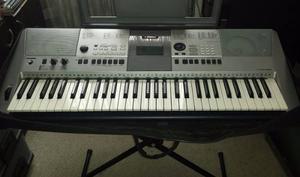 Organeta Yamaha E413 Con Base, Bandeja Y Estuche