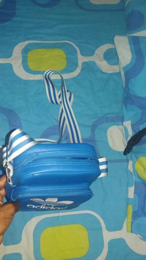 Carriel Adidas Blue