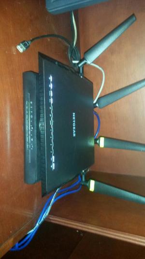 Router Netgear Nightawk X4s