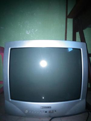 Vendo Televisor Marca Daewoo en Buen Est