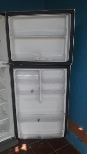 Se Vende Nevera en Muy Buen Estado,ganga