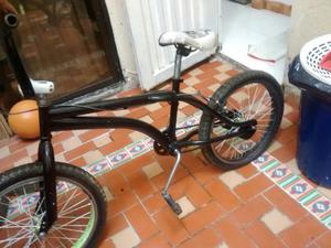 Bicicleta Negra Gw