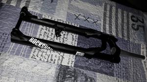 Suspension Rock Shox Reba Nueva con Bloq