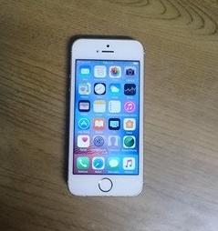 Iphone 5S Dorado Como Ipod Solo redes Sociales Leer