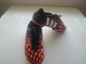 GUAYOS ADIDAS PREDITO NIÑO TALLA 35 - Cali