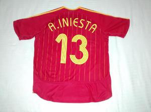 camiseta Andres Iniesta, España 2006/07, acepto cambios -