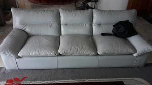 Juego de sala sofa e puestos dos poltronas mesa de centro y