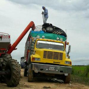 Camion Dobletroque Internacional - Bucaramanga