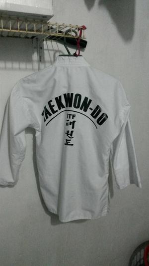 Uniforme de Taekwondo