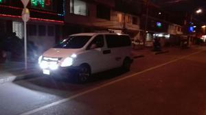 Van Hyundai H1 Stares - Bogotá