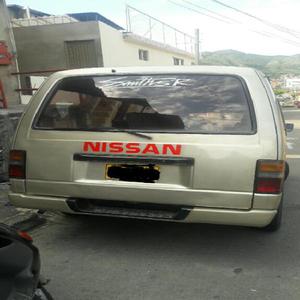 Vendo Nissan Urban 2000 - Palmira