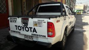 Vendo Toyota Hilux - Bogotá