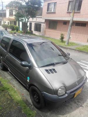 Lindo Renault Twingo - Calarcá