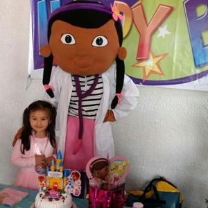 Fiestas infantiles con muñecos para fiestas