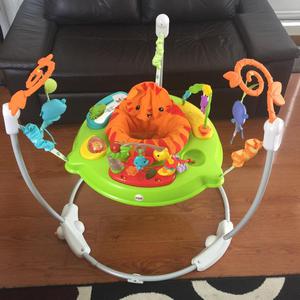 Jumperoo Roarin' Fisher Price Usado