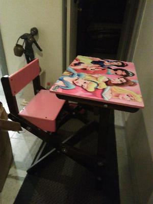 Vendo Mesa para Estudiar Y de Mas Acciones - Bogotá