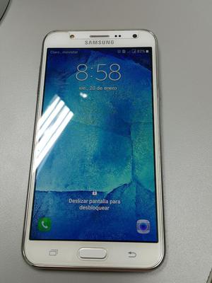 Samsung Galaxy J 7 Blanco Como Nuevo
