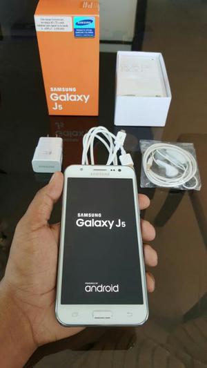 Samsung J5 Lte 4g en Caja, Nuevo.