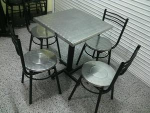 6 mesas con sillas