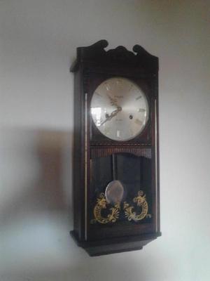 HERMOSO RELOJ DE PENDULO PARA PARED - Restrepo