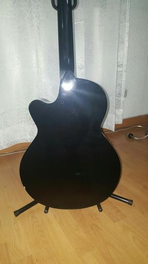 Guitarra de Caja Grande Aerografiada