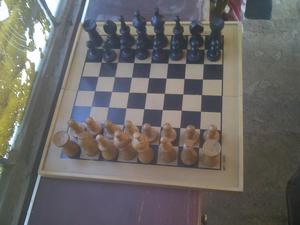 vendo juego de ajedres grande