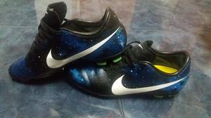 vendo Guayos NIKE Mercurial CR7.