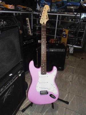 Guitarra Electrica Fender Squier Bullet Strat Rosada - Cali