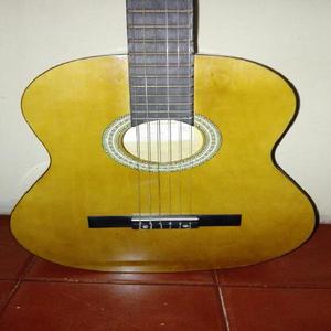 Guitarra Electroacústica - Medellín