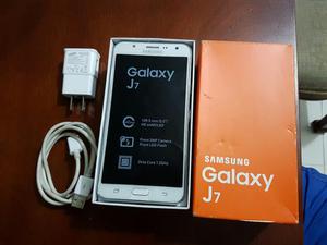 Samsung Galaxy J7 Como Nuevo