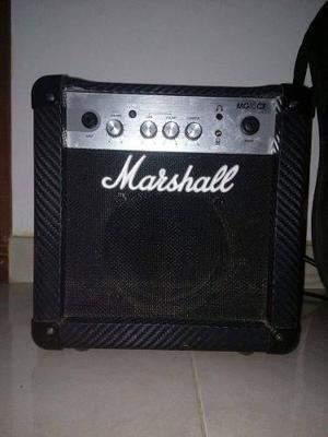 Amplificador Marshall Mg10cf