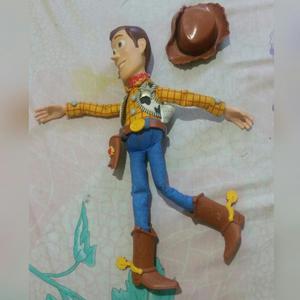 Muñeco Woody Disney