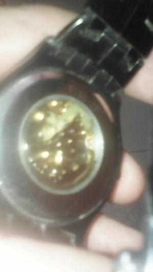 Vendo Reloj Swatch Negro Original