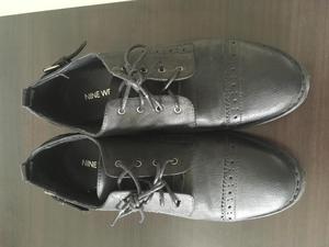 Zapatos vintage en cuero negro de Nine West
