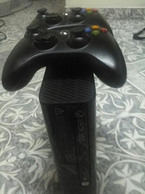 Vendo Xbox 360 Super Slim