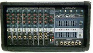 Amplificador Peavey Xr 684