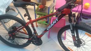 Bici Giant Talon 4 Modelo  Rin 27.5