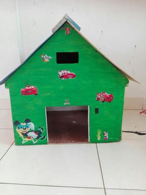 Casita para Mascota Pequeña con Luz