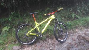 Bicicleta Commencal Meta Ht