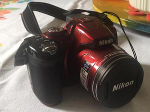 Camara Nikon P520 en perfecto estado 18,1 Mega Pixeles 42X