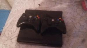 Vendo Xbox 360 Slim