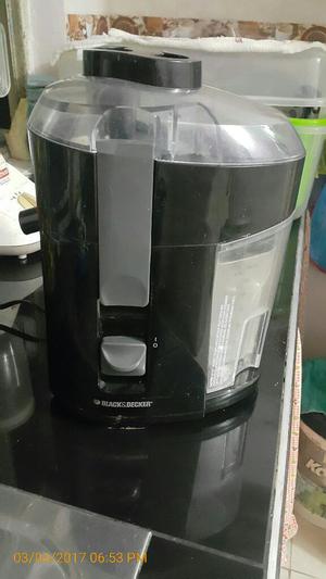 Vendo Extractor de Frutas Y Verduras Black Decker