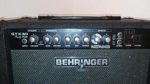 Amplificador Behringer Gtx30