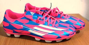 Guayos Adidas Pink Neon con los que juega James Rodriguez