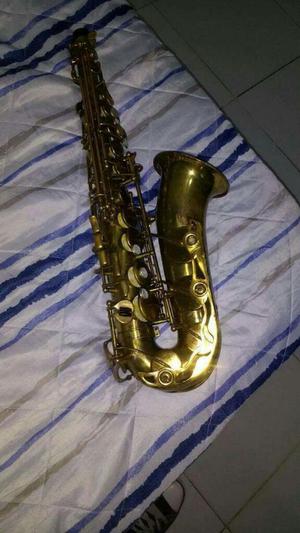 Saxofon Yamaha Yas 32