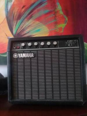 Amplificador Yamaha F-20
